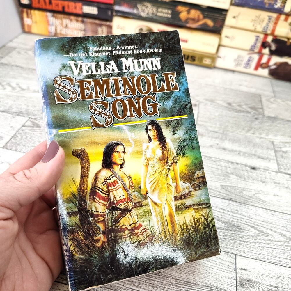 SEMINOLE SONG Vella Munn 1998 First Mass Market Edition Forge Paperback